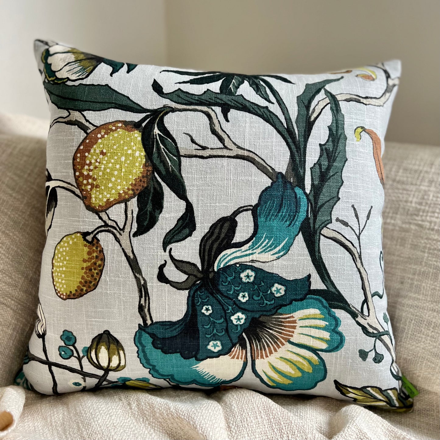 Ash Delight - Cushion Cover Set