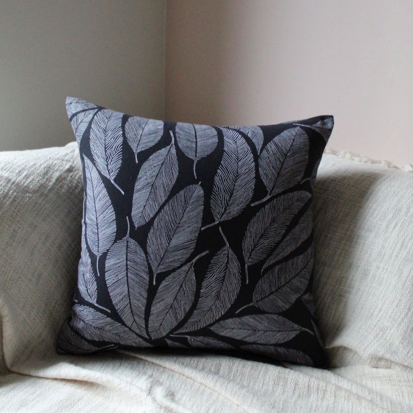 Black Feather Set - Cushion Covers
