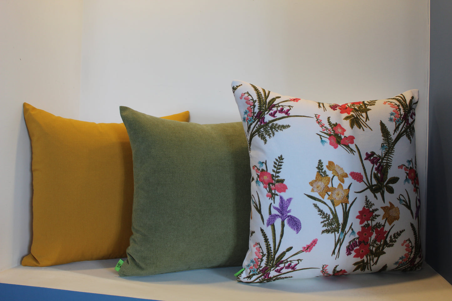 Painted Floral Bunch Set - Cushion Cover Set