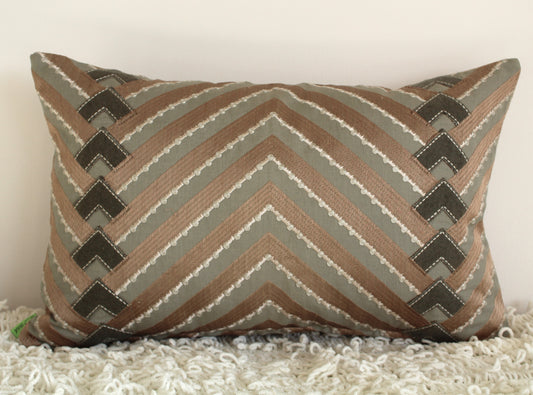 Soft Echo - Cushion Cover - 32cm x 50cm