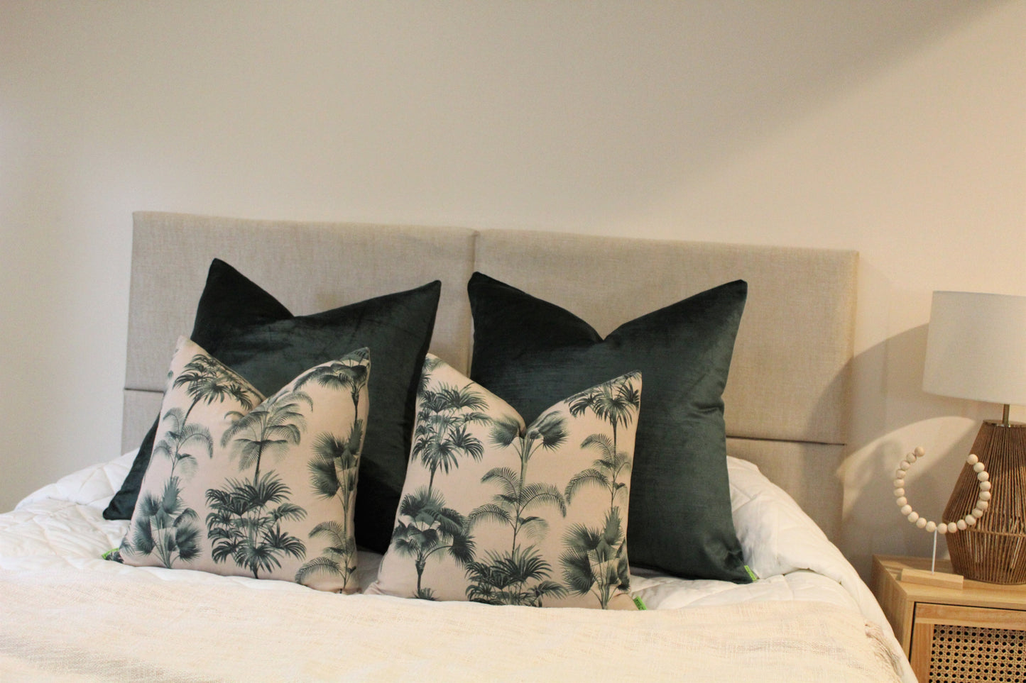 Tropical beige - Cushion Bed Set