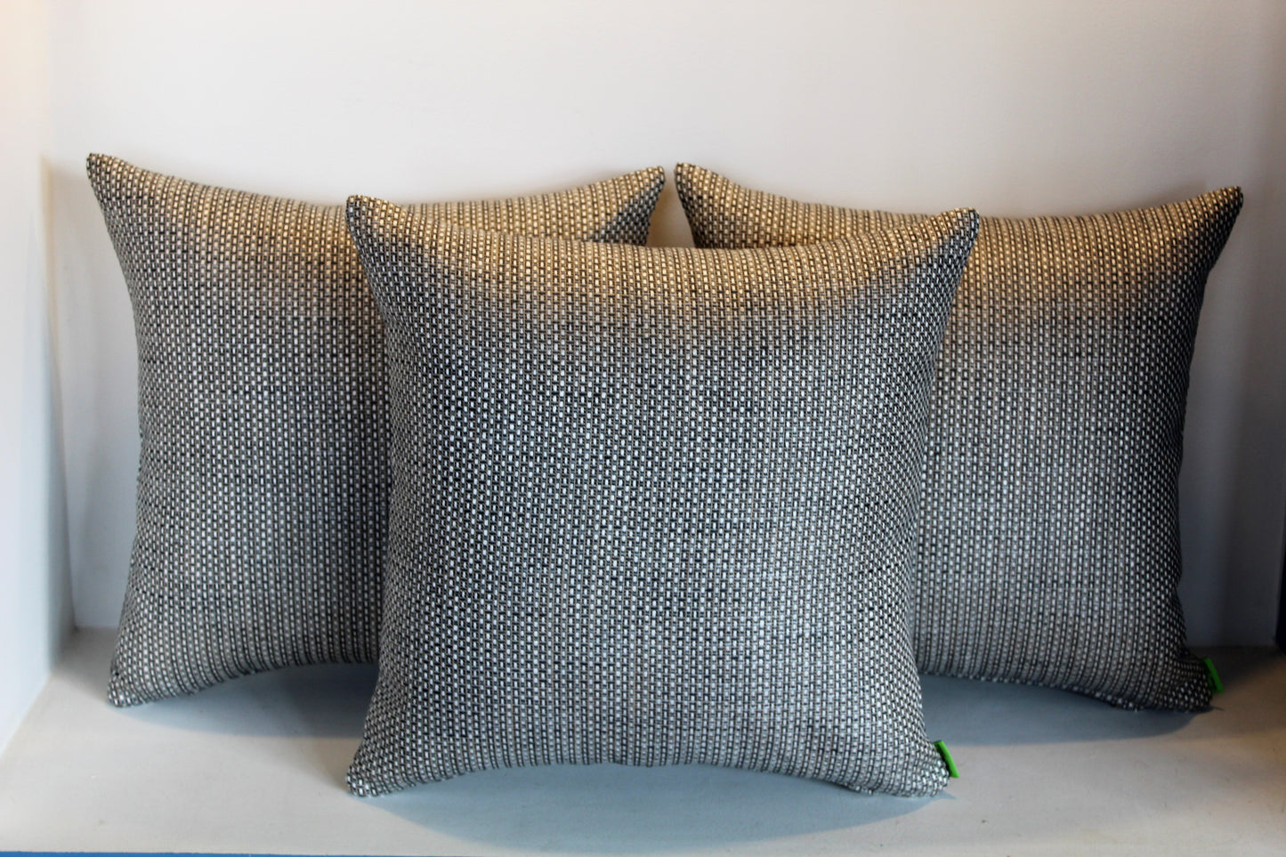 Black & Gold Royal - Cushion Cover - 45cm x 45cm