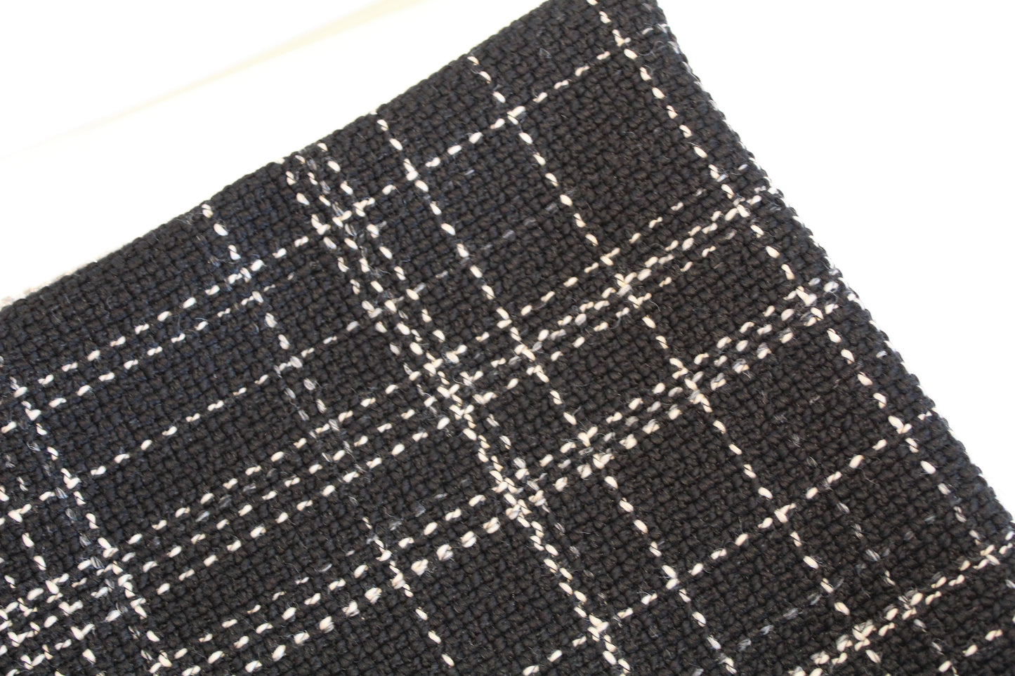 Set of 2 - linear Black - Cushion Cover - 53cm x 40cm