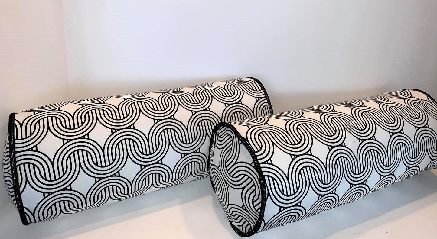 Black And White Chain - Bolster Cushion
