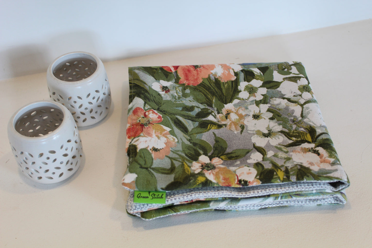 Gardenia Forest - Cushion cover - 45cm x 45cm