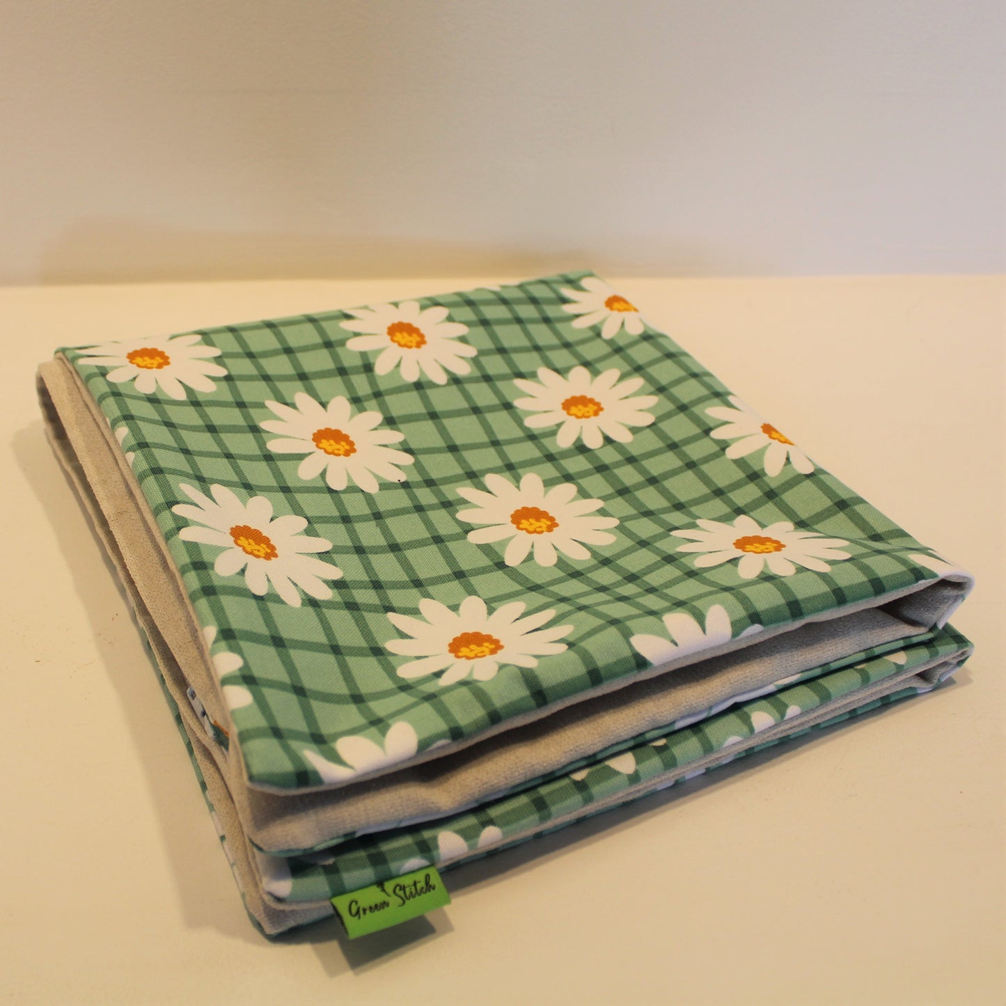 Green Daisy Check - Cushion Cover - 50cm x 50cm