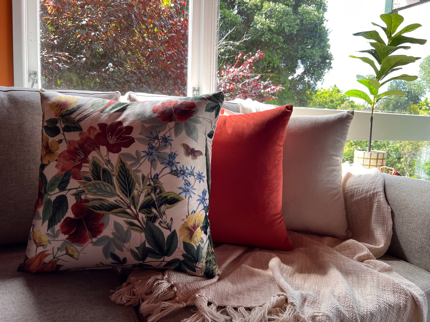 Secret Garden Velvet Set - Cushion Cover Set