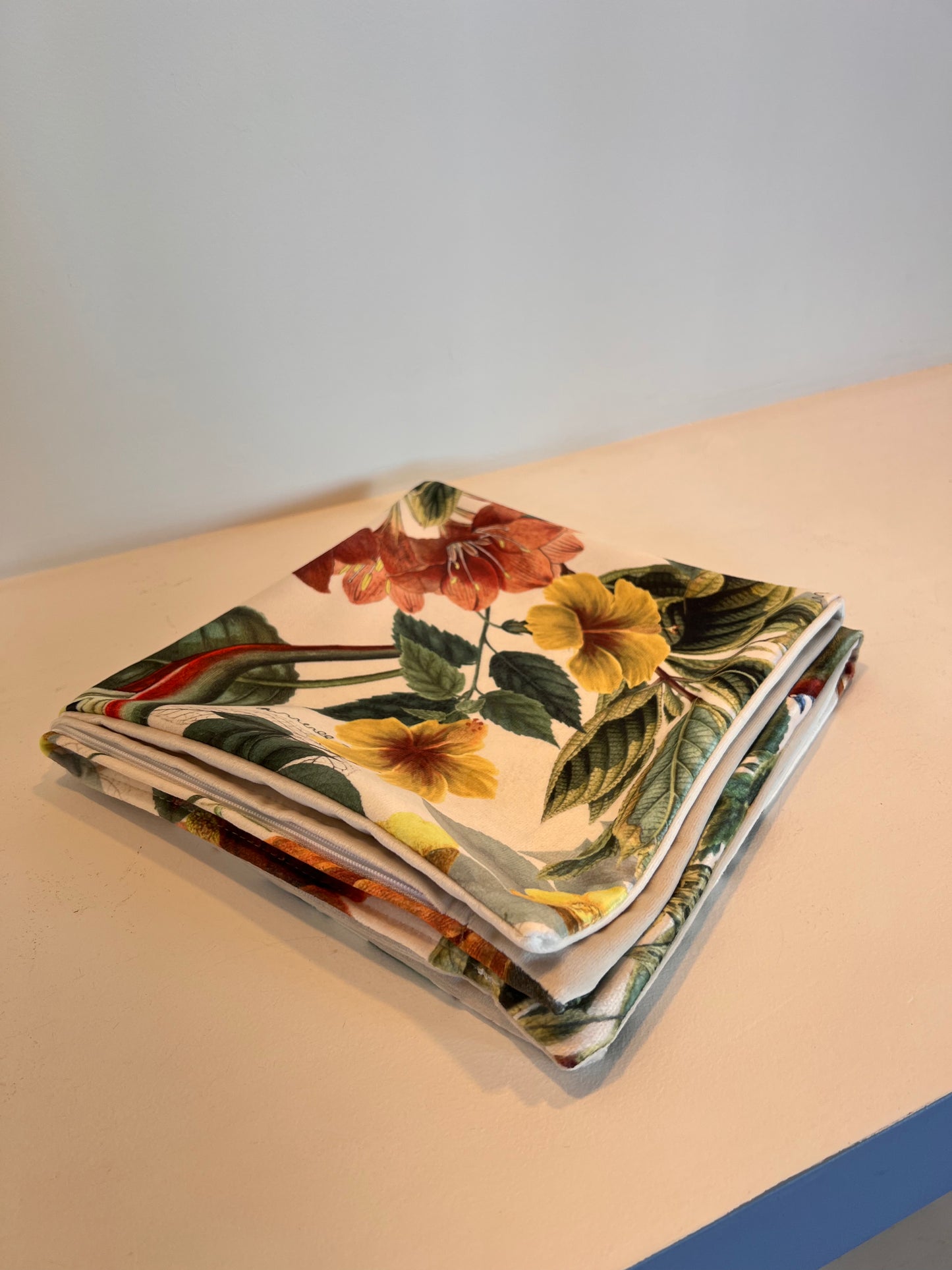 Secret Garden Velvet - Cushion Cover - 50cm x 50cm