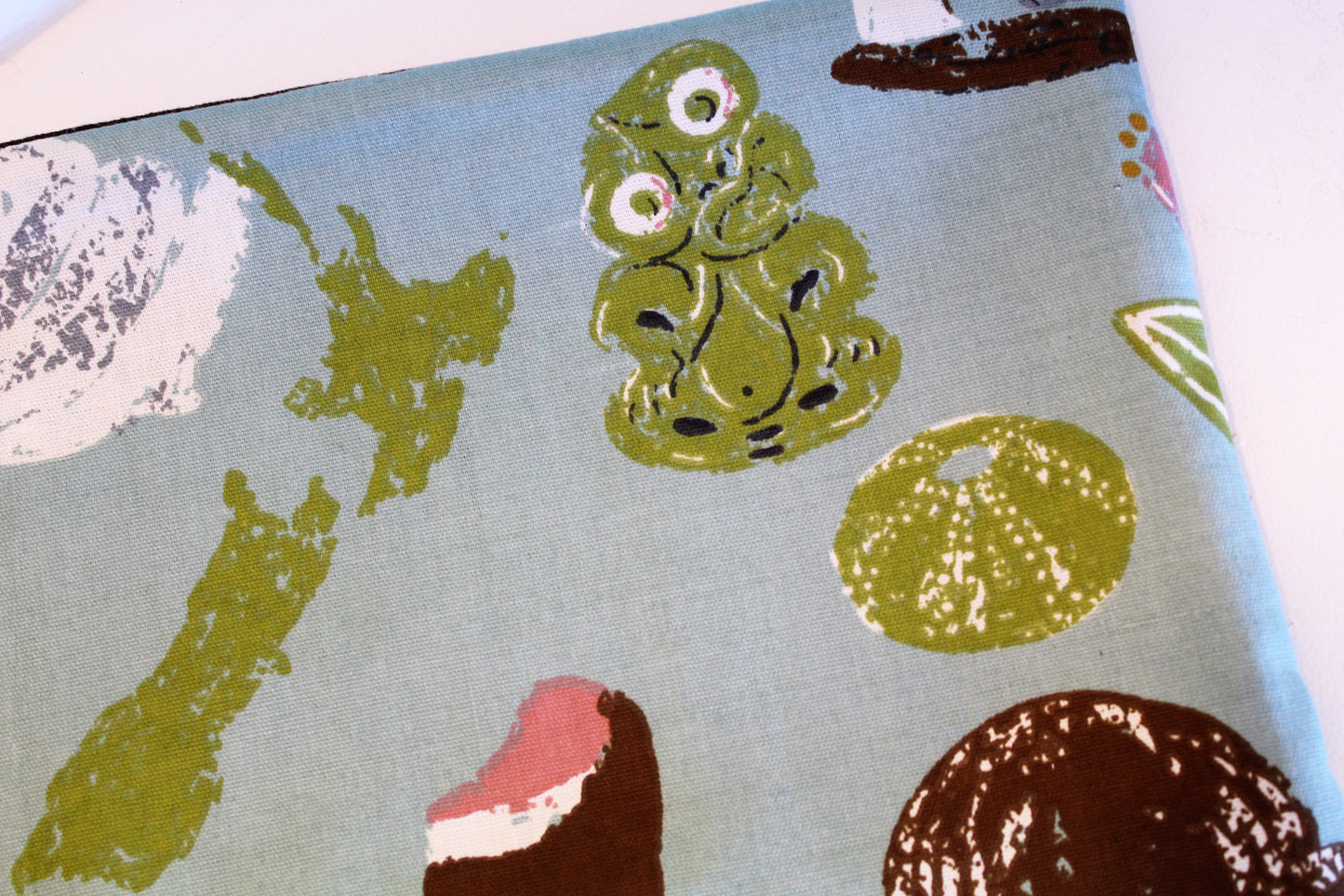 Kiwi Summer Blue & Pink - Cushion Cover - 48cm x 45cm