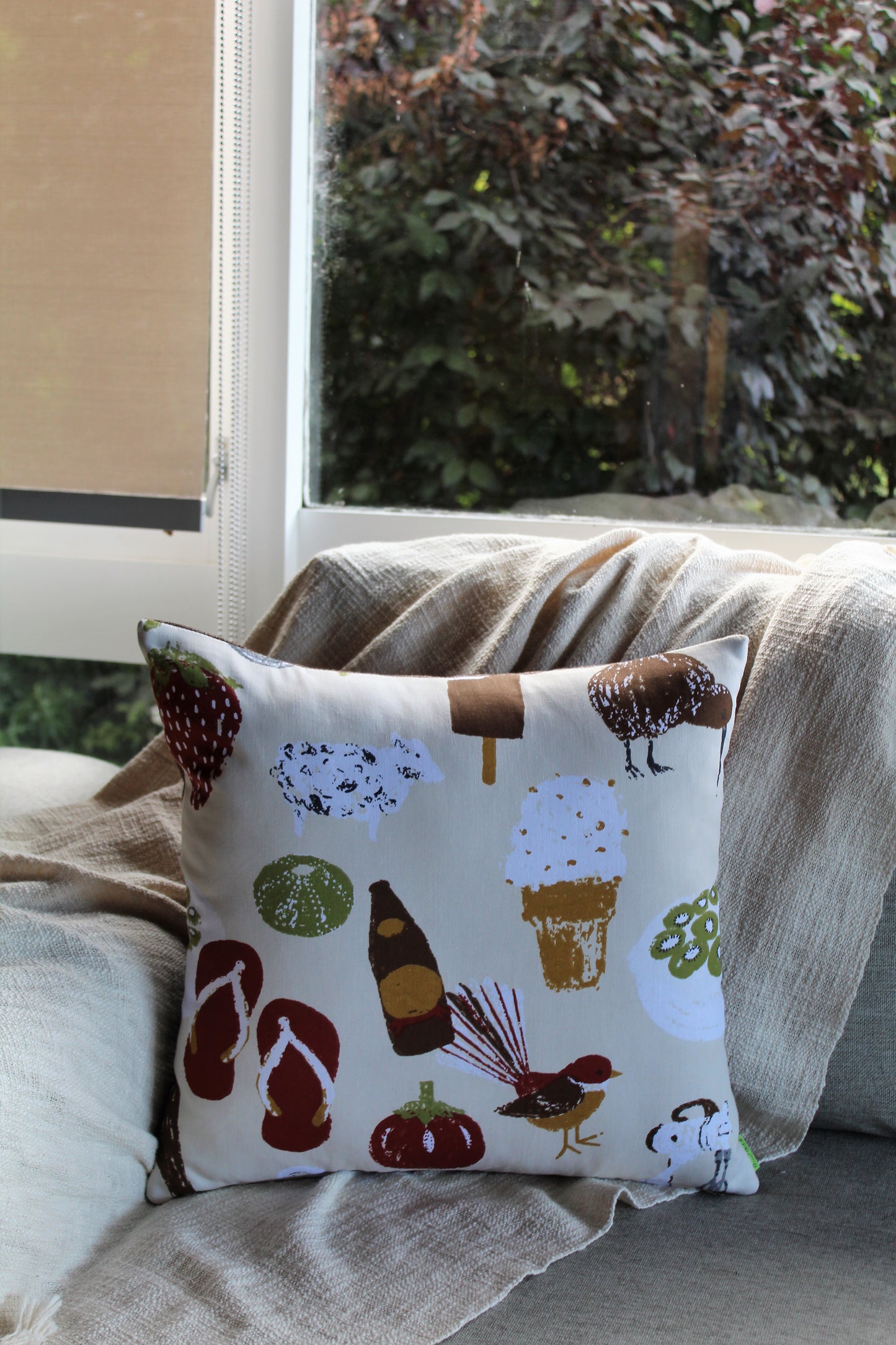 Kiwi Summer Creme & Red - Cushion Cover - 48cm x 45cm