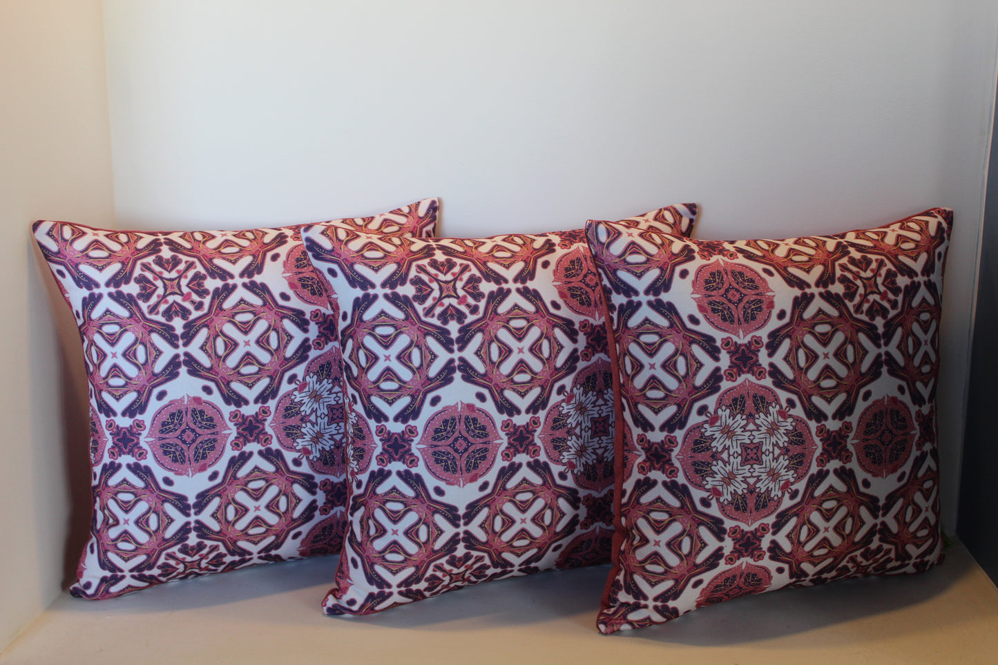 Rose mosaic - Cushion Cover - 45cm x 45cm