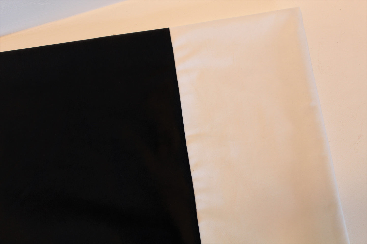 Set of 2 - Black & White Contrast - Cushion Covers - 46cm x 33cm