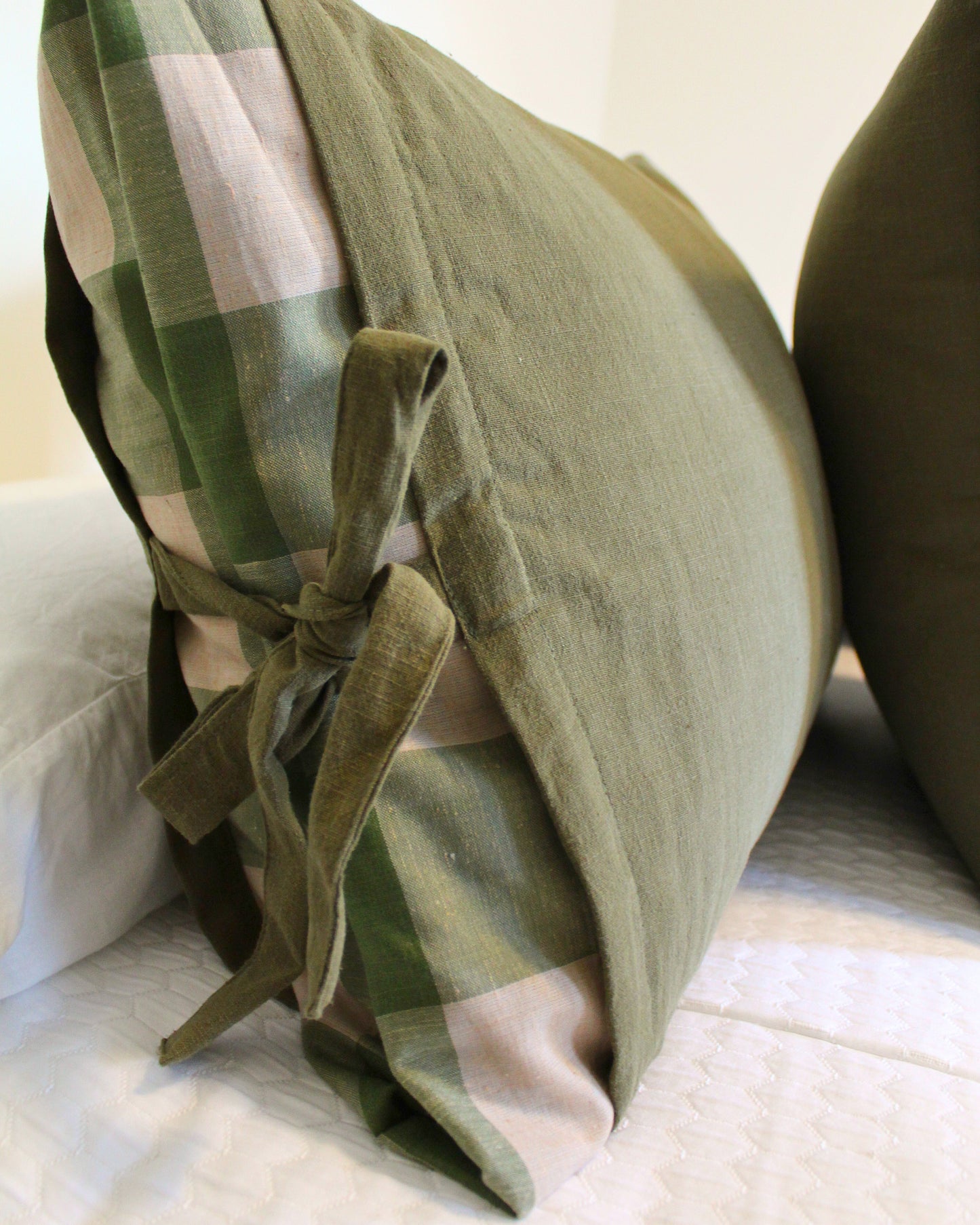 Olive Meadow - Pillowcase Set