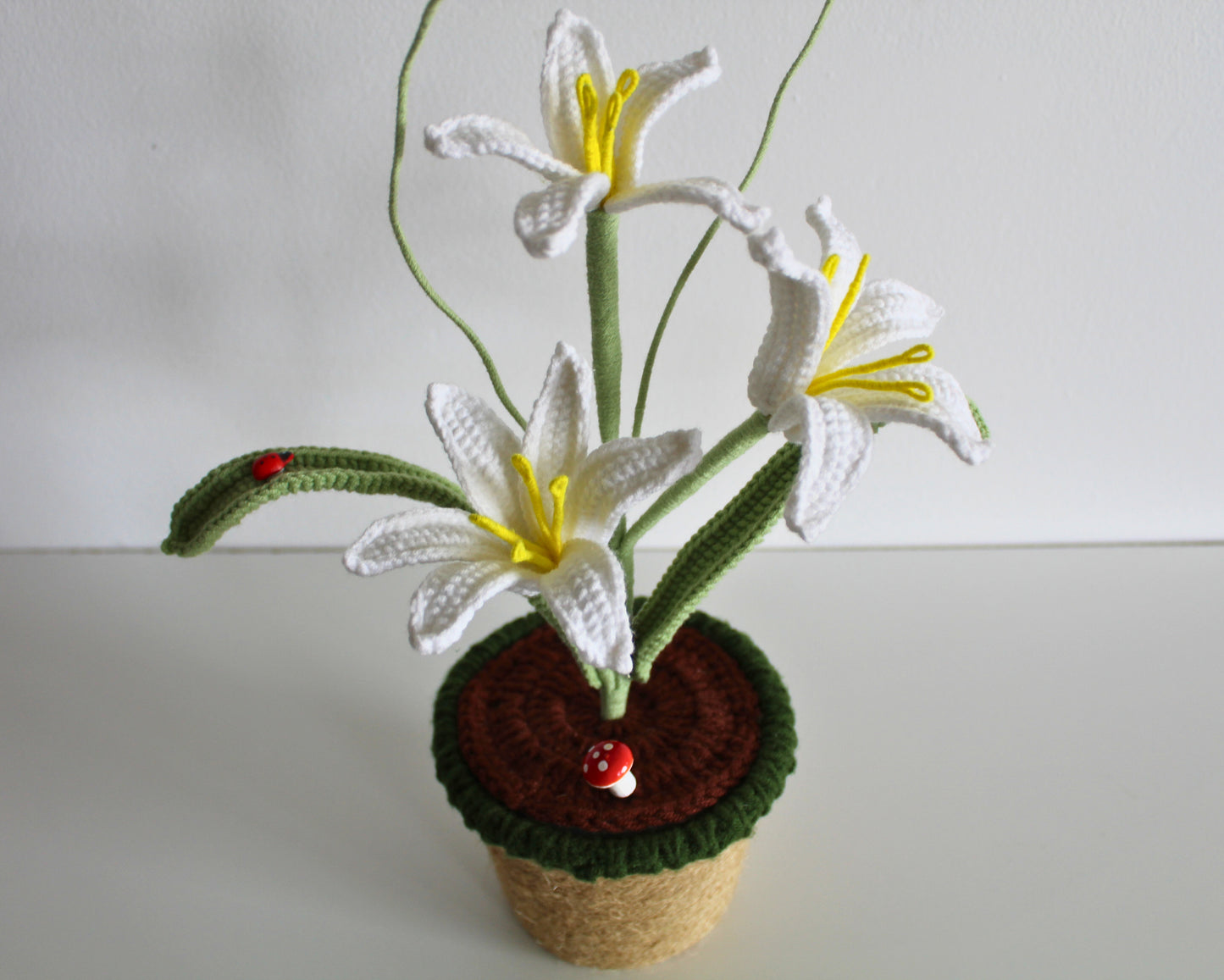 Eternal White Lily - Forever bloom