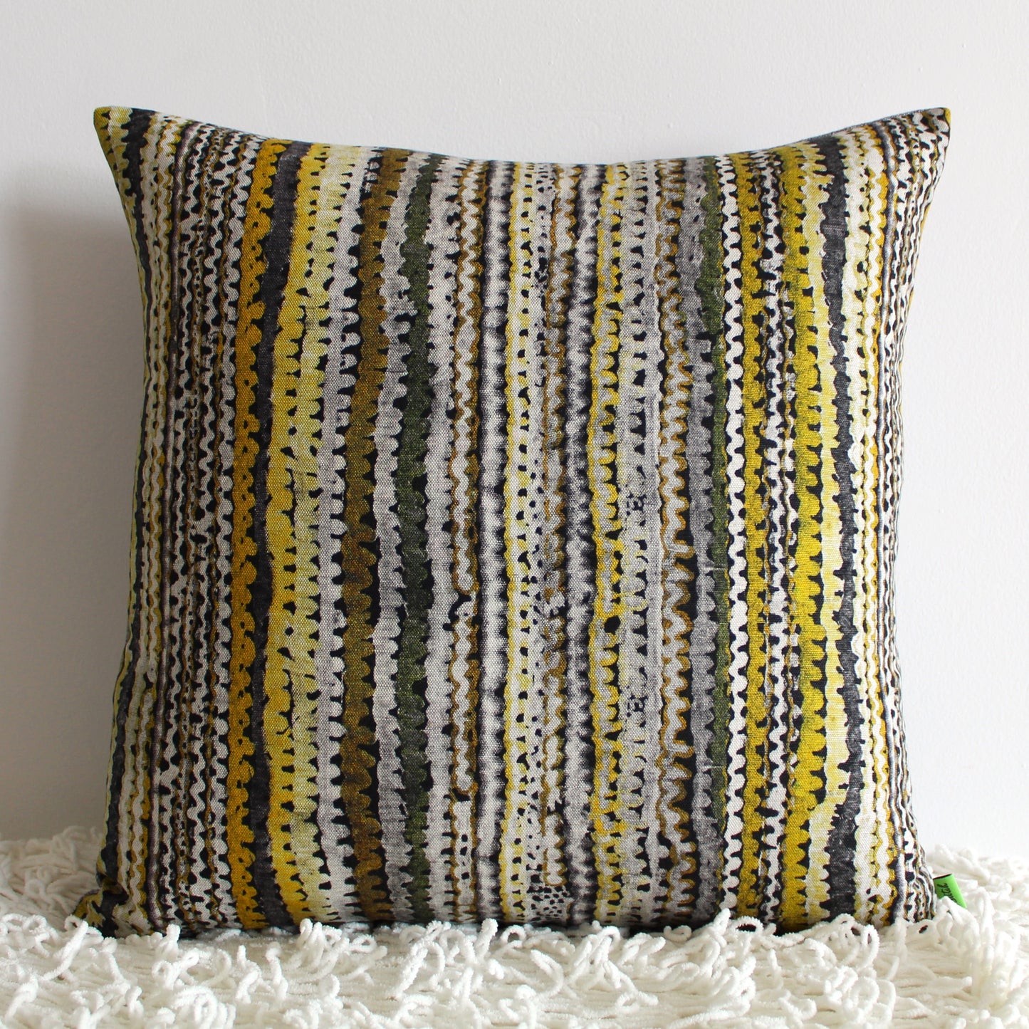 Golden Rhythm - Cushion Cover - 44cm x 45cm