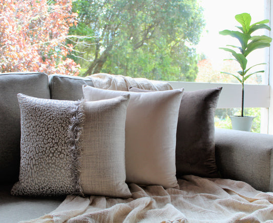 Hazel Wood Contrast Lux Set - Cushion Cover Set
