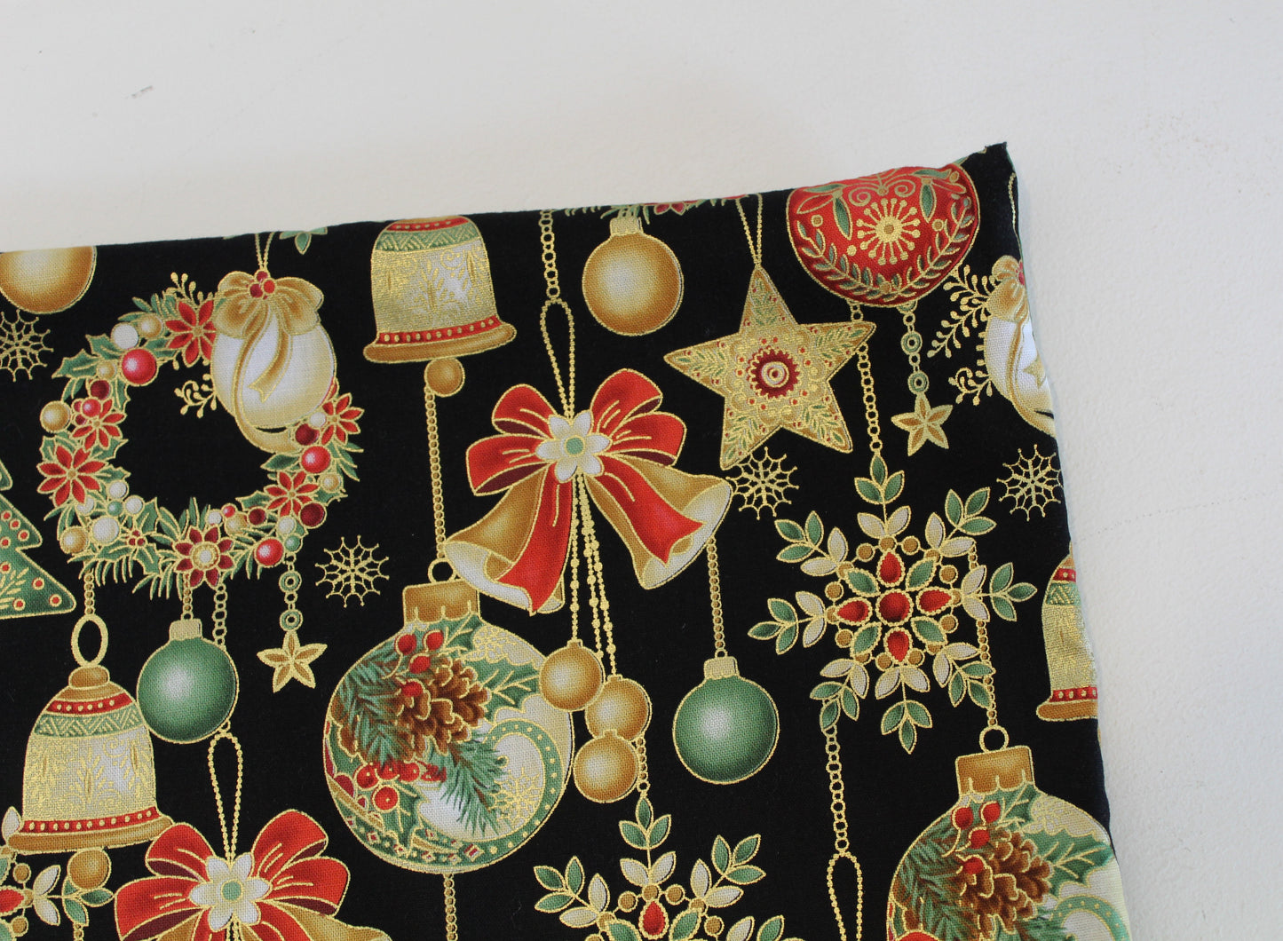 Christmas Ornaments Gold/Black - Cushion Cover - 40cm x 40cm