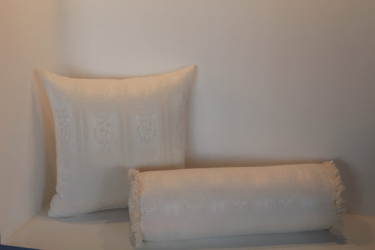 Crème Elegance Set - Cushion Set