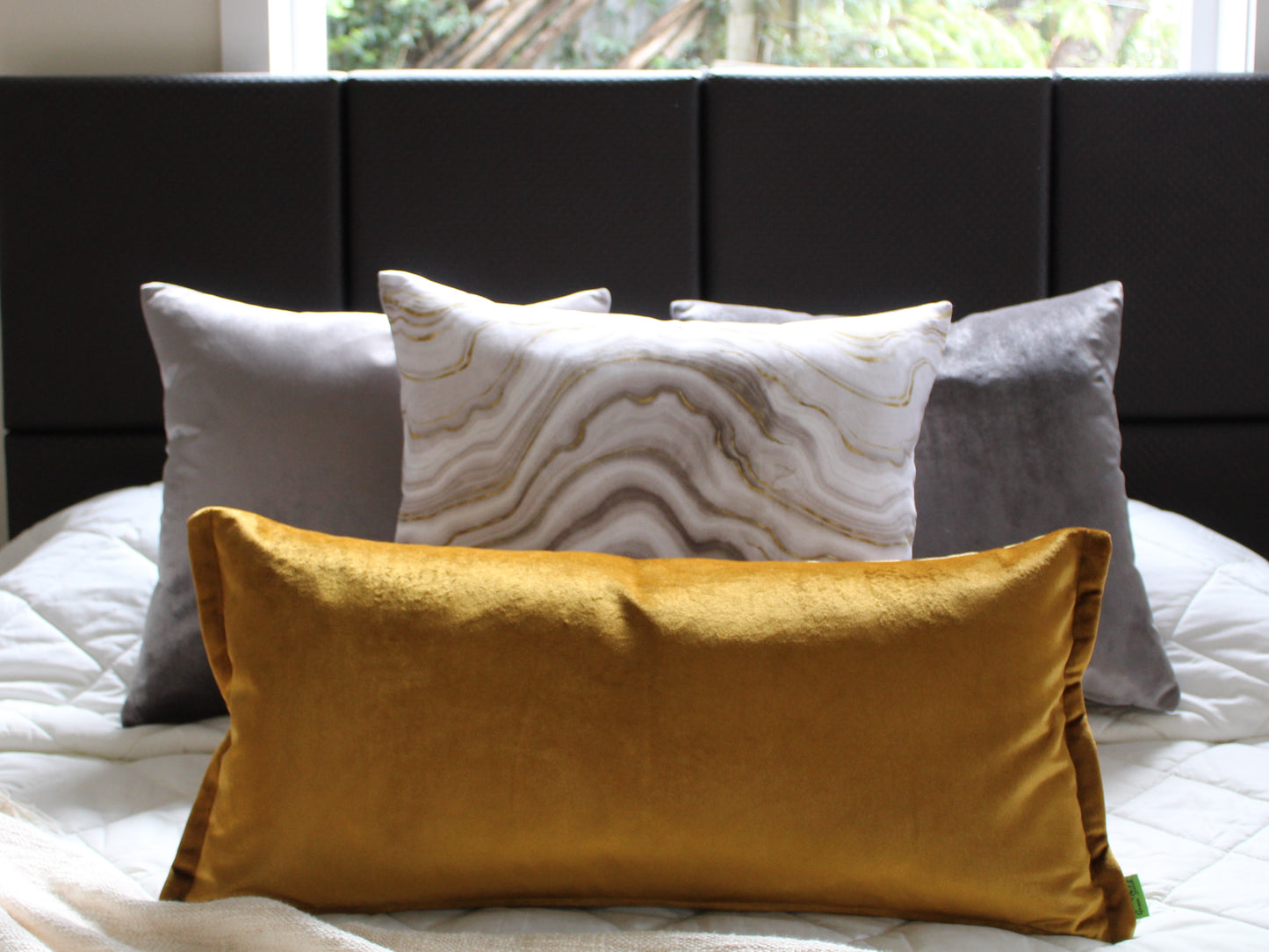 Gold Wave Bed Set - Cushion Cover Set