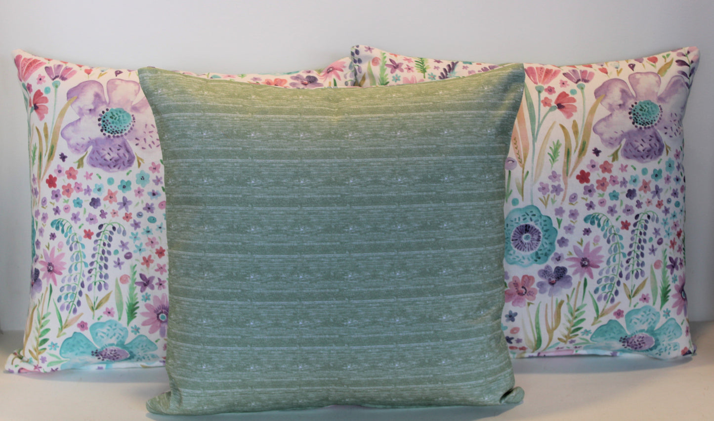 Summery Purple Flowers - Cushion Cover - 45cm x 45cm