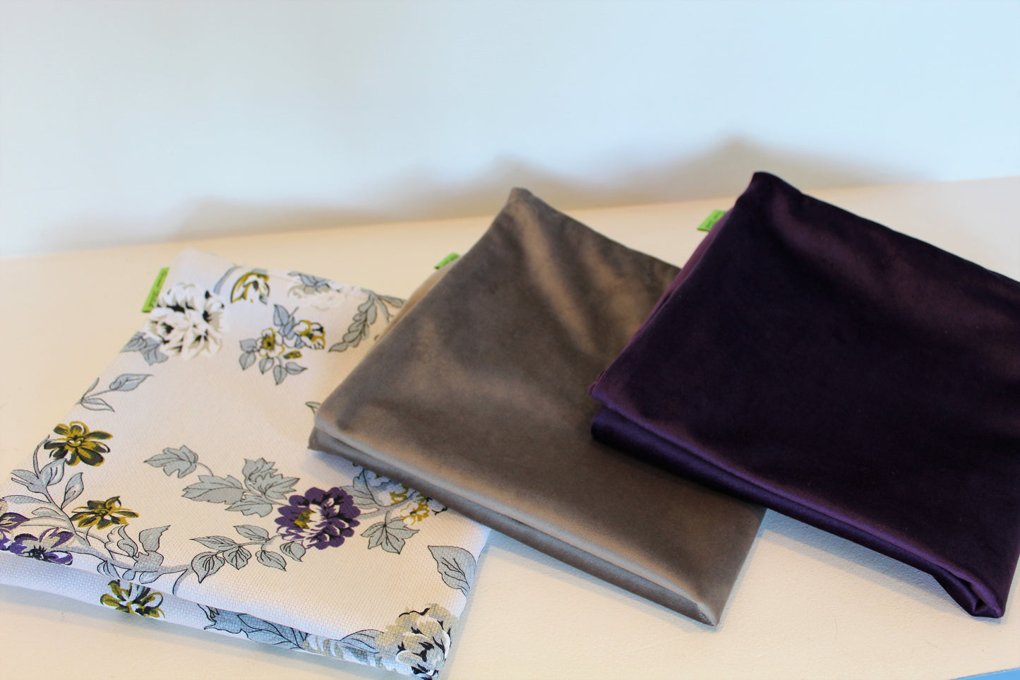 Purple & Crème Rose Set - Cushion Set